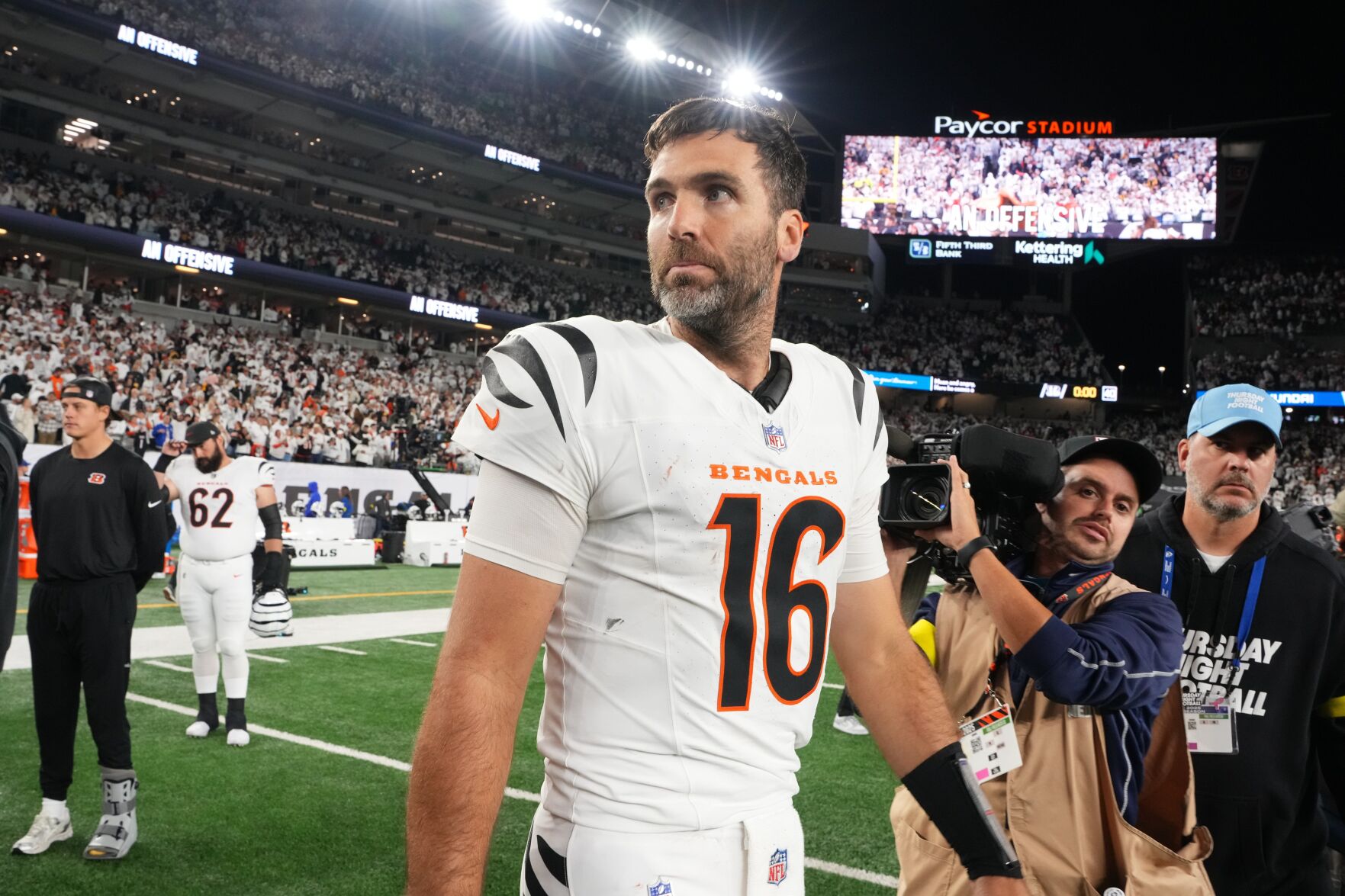 Joe Flacco and the Bengals look to avoid a letdown when they host the winless Jets